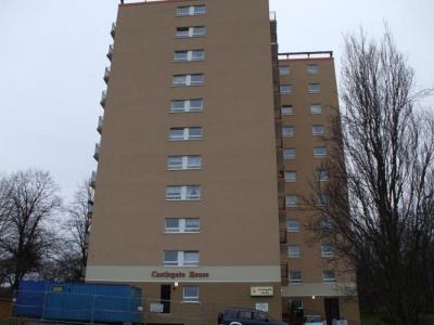 1 Bed 4th Floor 50+ Multi-story Flat, Bath