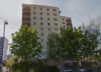 1 Bed 8th Floor Multi-storey Flat with Bath