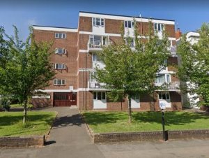2 bed flat