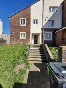 4 Bed House, u/s over Bath Shower, D/s WC, Steps