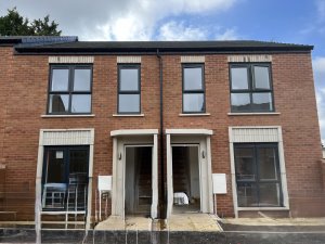 Front of similar property