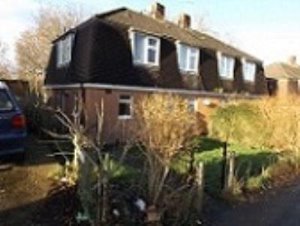 1 Bed Grd Fl House-type Flat, Level Access Shower